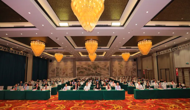 九游娱乐文化：2024全国妇女保健学术大会召开GRANVER吉悦巢引领女性健康护卫风潮(图1)