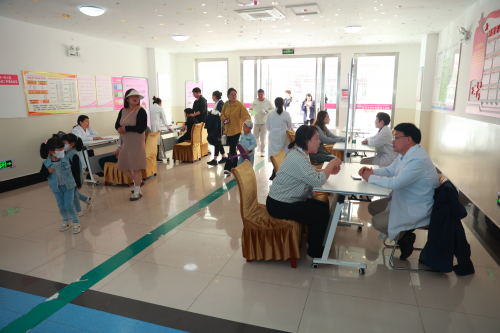 九游娱乐文化:早期干预守护母婴!合生元坚守初心助力GDM项目专家研讨会暨项目手册定稿发布会顺利举办(图10)