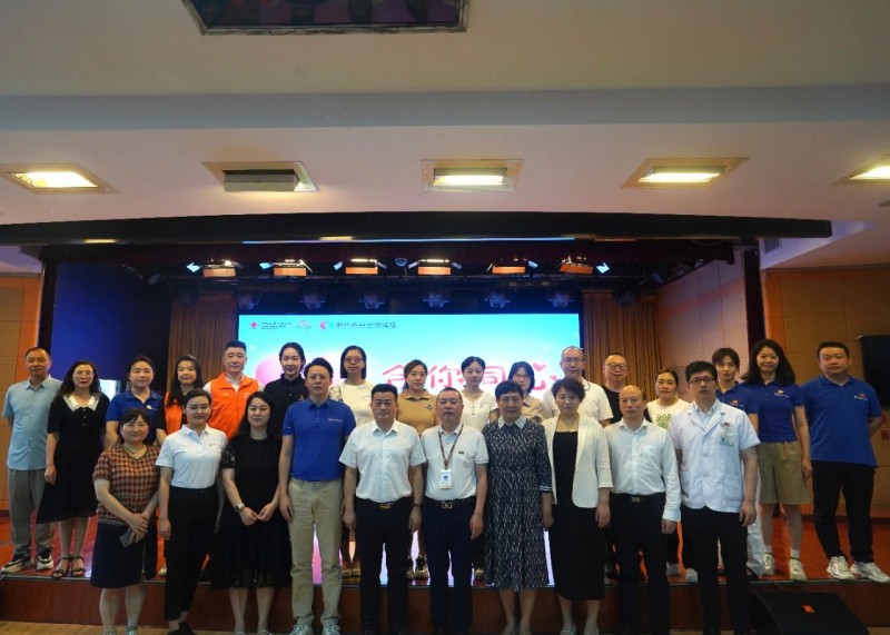 合生元守护母婴健康“天使之旅”公益活动救治401颗心脏(图1)