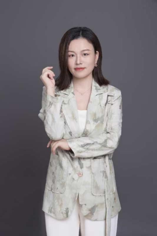 专访蜜伢儿创始人姜怡16载坚守母婴护理行业铸就头部成长品牌!(图2)