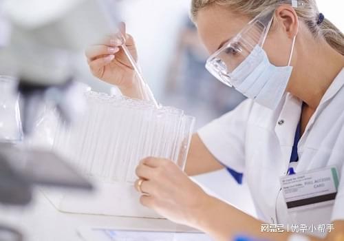 九游娱乐文化：为什么高龄妇女会比适龄妇女怀孕快？-优孕行(图1)