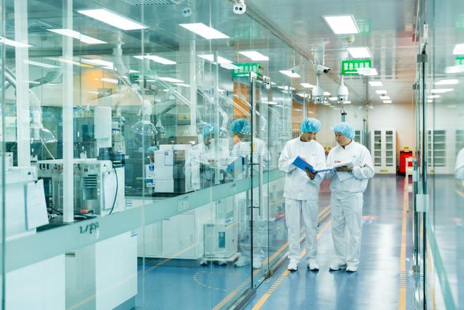 九游娱乐文化:飞鹤在风波中坚守以品质和责任回应质疑(图3)