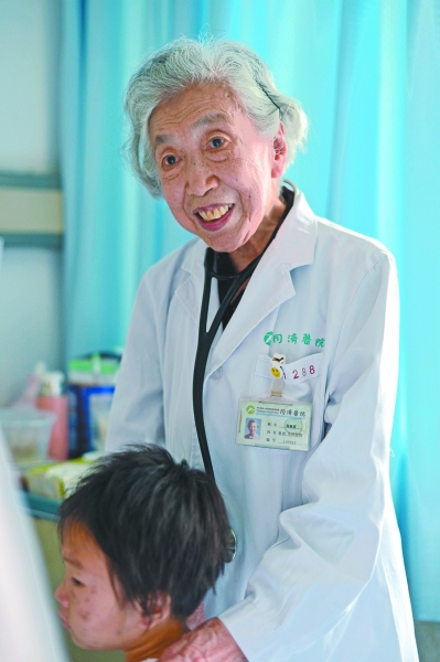 九游娱乐：同济儿科14位权威专家加入“好妈手册”母婴健康顾问团(图3)