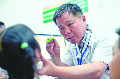 九游娱乐：同济儿科14位权威专家加入“好妈手册”母婴健康顾问团(图2)