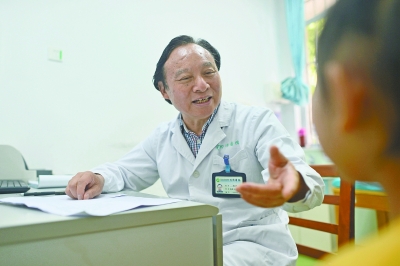 九游娱乐：同济儿科14位权威专家加入“好妈手册”母婴健康顾问团(图5)