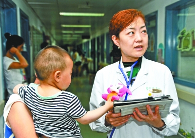 九游娱乐：同济儿科14位权威专家加入“好妈手册”母婴健康顾问团(图12)