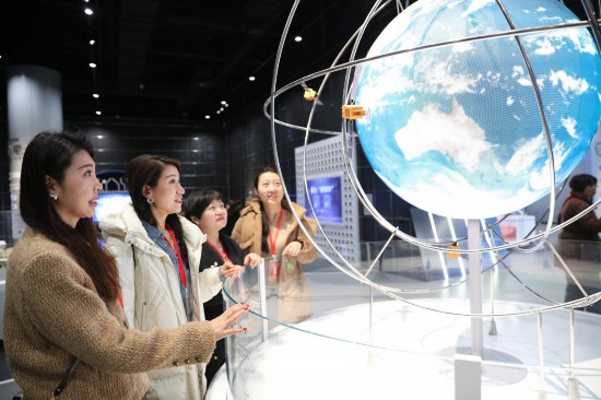 九游娱乐：西安市总工会多举措绘就女职工幸福清单(图3)