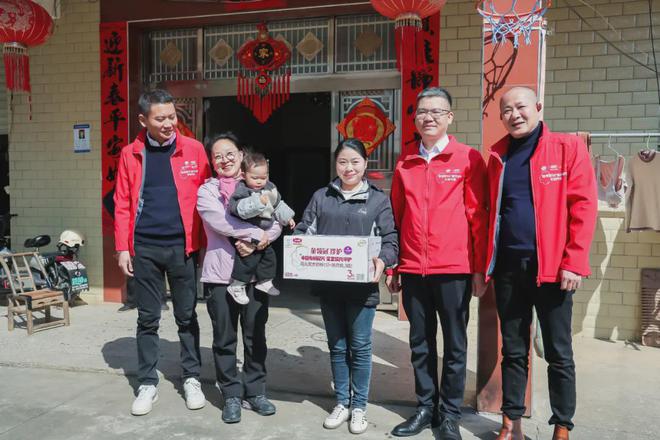 走进大山的第一步与每一步金领冠公益助力乡村母婴健康高质量发展(图6)