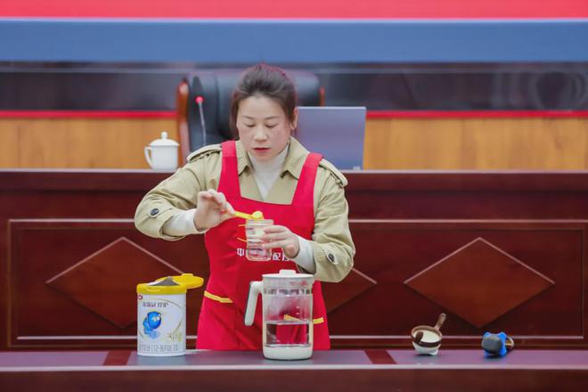 走进大山的第一步与每一步金领冠公益助力乡村母婴健康高质量发展(图7)