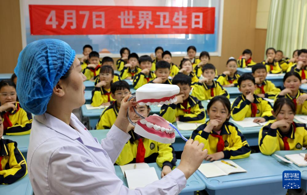 新华全媒+丨世界卫生日：保障母婴健康呵护祖国未来(图19)
