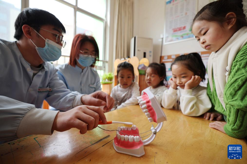 新华全媒+丨世界卫生日：保障母婴健康呵护祖国未来(图28)