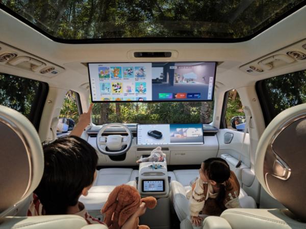 领克9002899万起正式上市树立家庭旗舰大六座新标杆(图5)