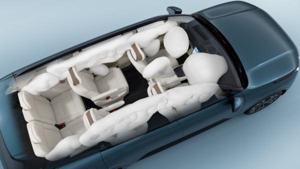 领克9002899万起正式上市树立家庭旗舰大六座新标杆(图11)