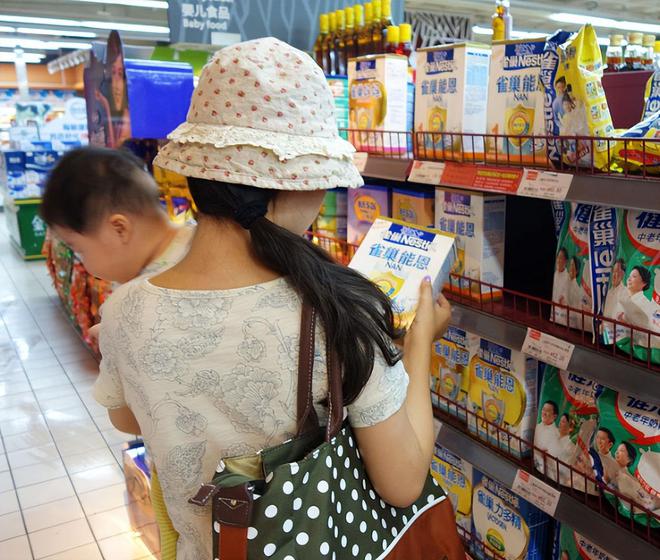 比黄焖鸡更脏的来了！315曝母婴产品大雷你家孩子是不是也在吃(图5)