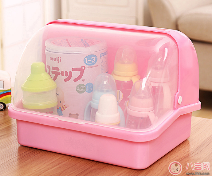 九游娱乐文化：七款分娩必备的婴儿用品清单(图1)