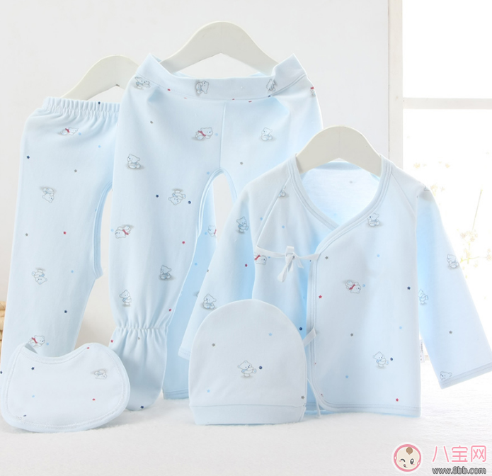 九游娱乐文化：七款分娩必备的婴儿用品清单(图3)