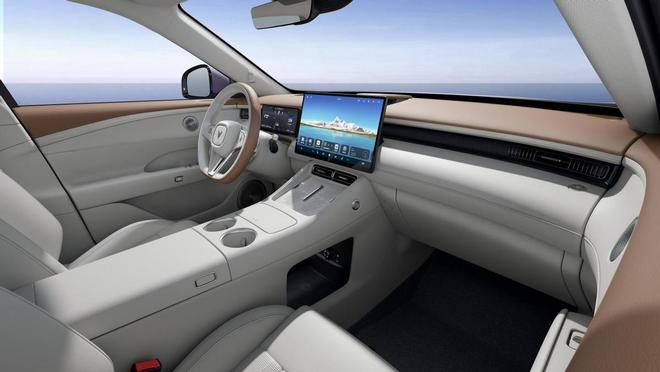 首批搭载鸿蒙座舱5岚图FREE+逍遥座舱20为高端智能出行打个样(图1)