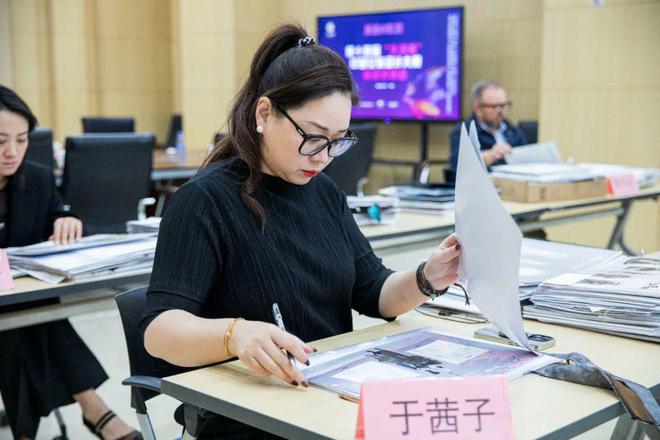 九游娱乐：21组入围效果图公布-第十四届“大浪杯”中国女装设计大赛初评结果公示(图5)