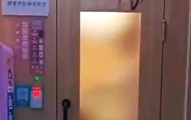 成都男女母婴室做不雅之事：40秒不雅流出两人照片被曝(图3)