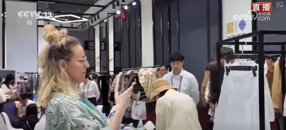 新技术、新创意成广交会“香饽饽”“AI+制造美学”释放中国好物无限可能(图9)