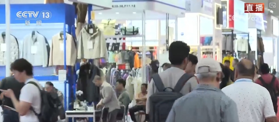 新技术、新创意成广交会“香饽饽”“AI+制造美学”释放中国好物无限可能(图7)