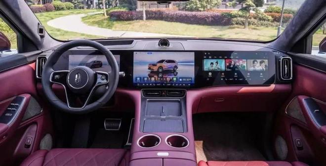 九游娱乐：问界M8“力挽狂澜”赛力斯抢夺“大六座SUV”话语权(图5)