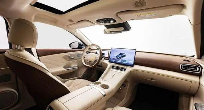 九游娱乐文化：挺进高端风云A9L领衔出演奇瑞首款C级旗舰(图4)