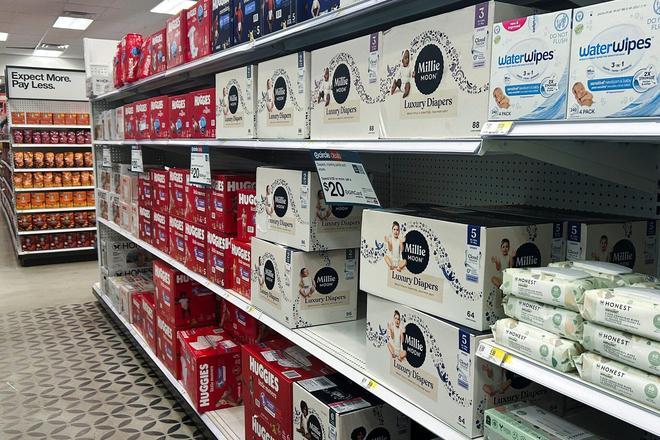 九游娱乐：三十年间攻守易势：“中国配方＋平价”宝洁携中国产纸尿裤登陆北美(图1)