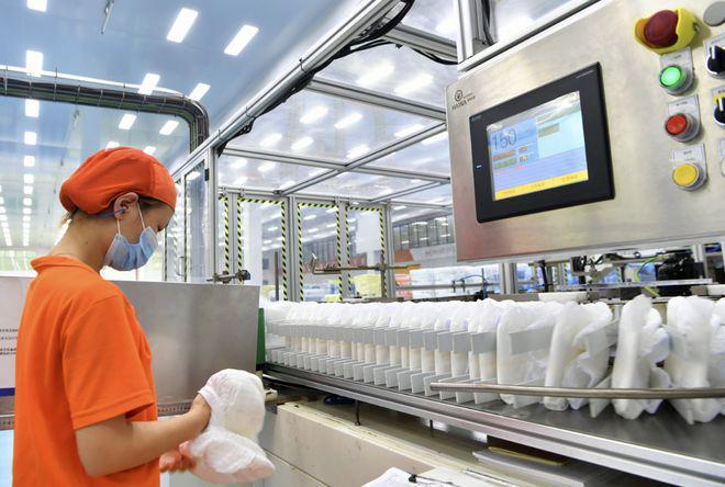 九游娱乐：三十年间攻守易势：“中国配方＋平价”宝洁携中国产纸尿裤登陆北美(图6)