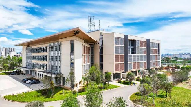 昭通卫职院：育杏林新苗筑健康基石(图1)