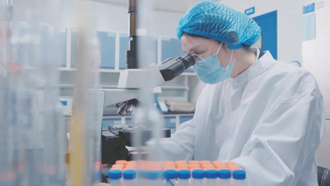 登顶中国婴幼儿奶粉销量榜首！伊利集团婴幼儿奶粉靠的是什么？(图2)