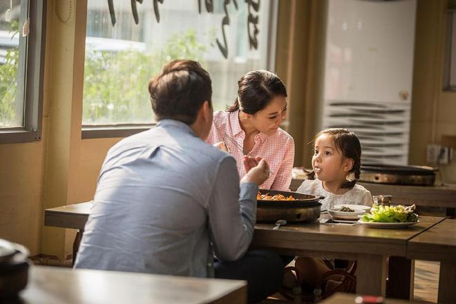 九游娱乐：这个国家生一胎奖50万还是没人生！总统：再不生就灭绝了！(图9)