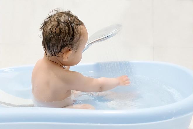 九游娱乐：知名婴童品牌爆雷细菌超标致皮肤溃烂很多家庭仍在使用(图18)