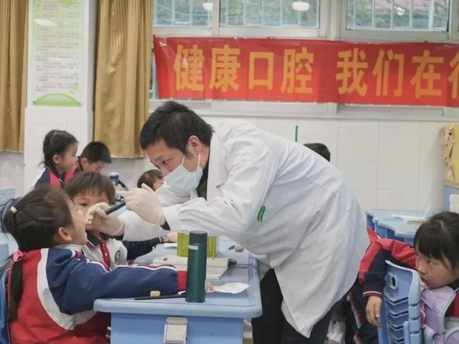 九游娱乐文化：龙湖区案例入选广东百个儿童友好城市建设可推广实践案例(图2)