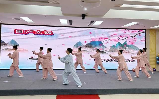 邯郸市妇幼保健院孕妇学校年终盛典暨马良坤教授大型母婴知识讲座圆满举办(图12)