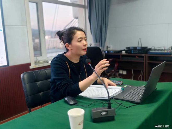 灵丘县武灵镇卫生院召开2025年基本公共卫生工作总结大会(图4)