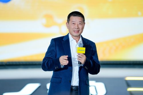 飞鹤奶粉发布鲜活营养新品以科技创新引领母婴营养新未来(图1)