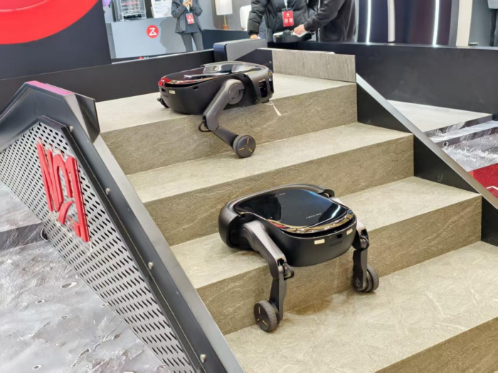 石头科技AWE2026：以全场景矩阵重构智能清洁未来(图2)