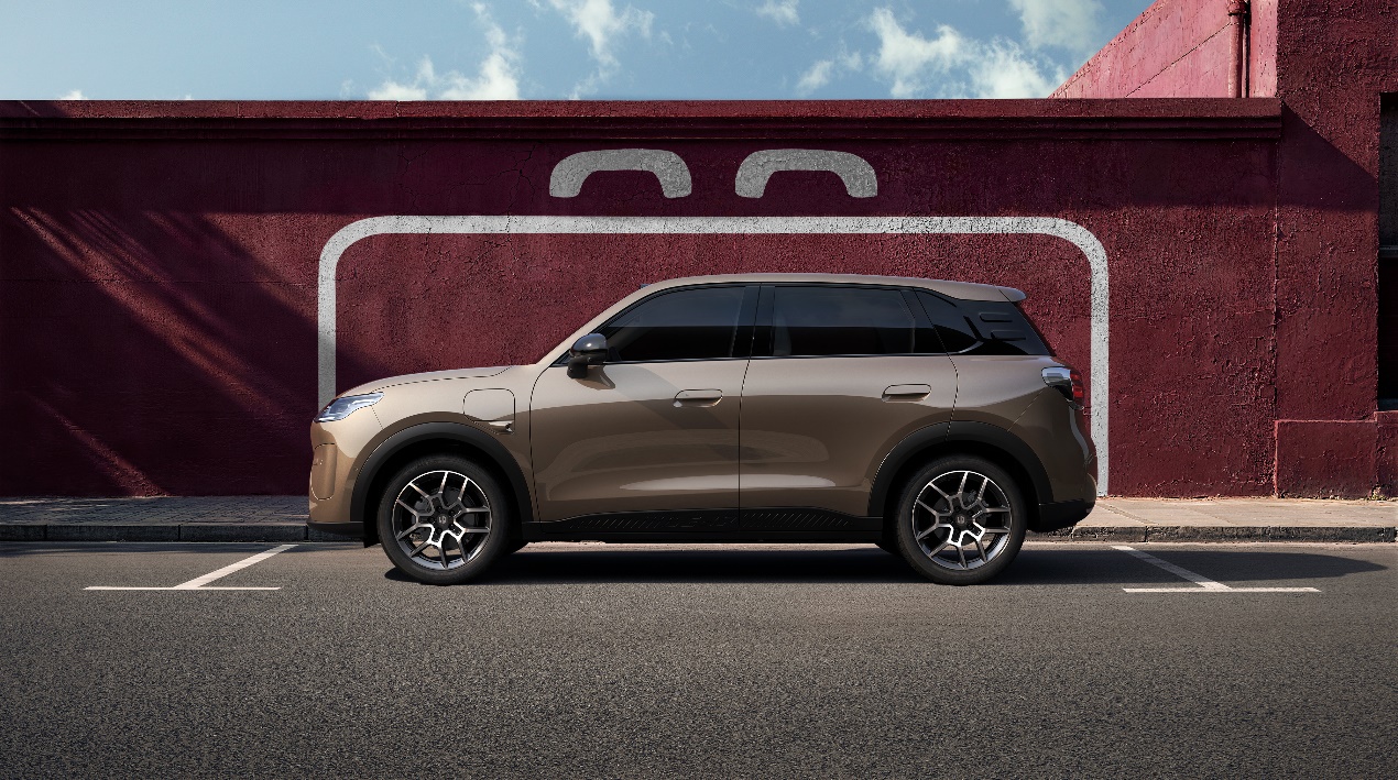 658万元起!零跑A10全球上市重塑10万内纯电SUV价值新标杆(图4)