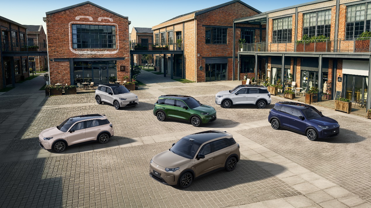 658万元起!零跑A10全球上市重塑10万内纯电SUV价值新标杆(图5)