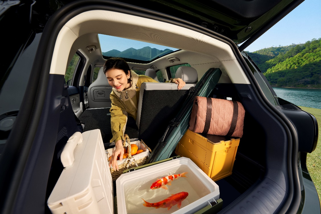 658万元起!零跑A10全球上市重塑10万内纯电SUV价值新标杆(图9)