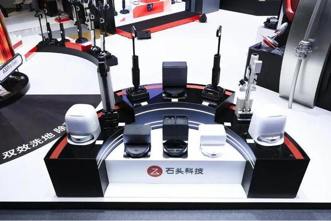 九游娱乐：撕标签石头科技出海这一战够写进教科书了(图10)